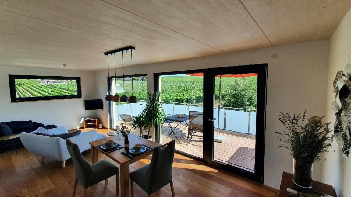 Gaestehaus Casa Luna - Paradiesische Ferienwohnungen Am Kaiserstuhl! Bischoffingen Dış mekan fotoğraf